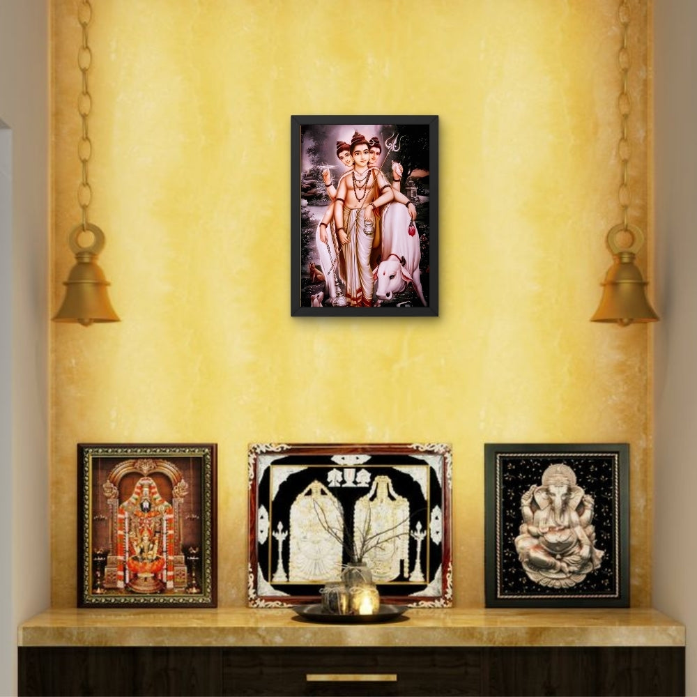 Dattatreya Wall Art – Lord Dattatreya Three-Faced Hindu God Photo Frame